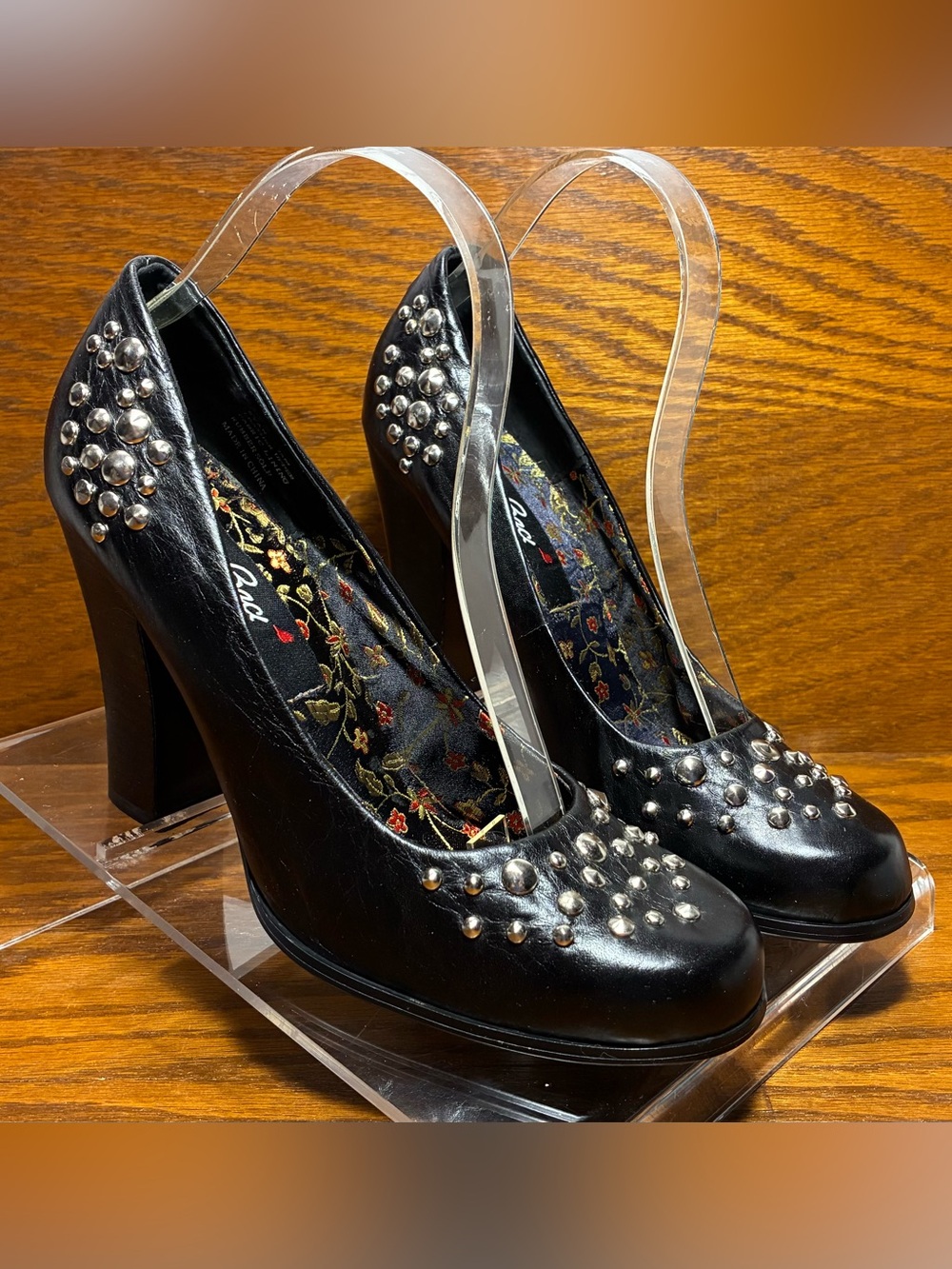 Y2K Baci Studded Black Leather Block Heel Pumps Size 7.5